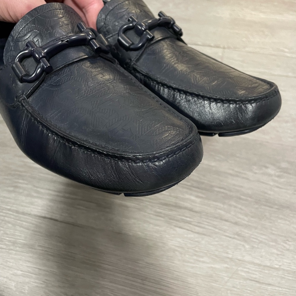 Ferragamo ‘Parigi’ Driving Loafers Dark Navy size 8 - Picture 3 of 6
